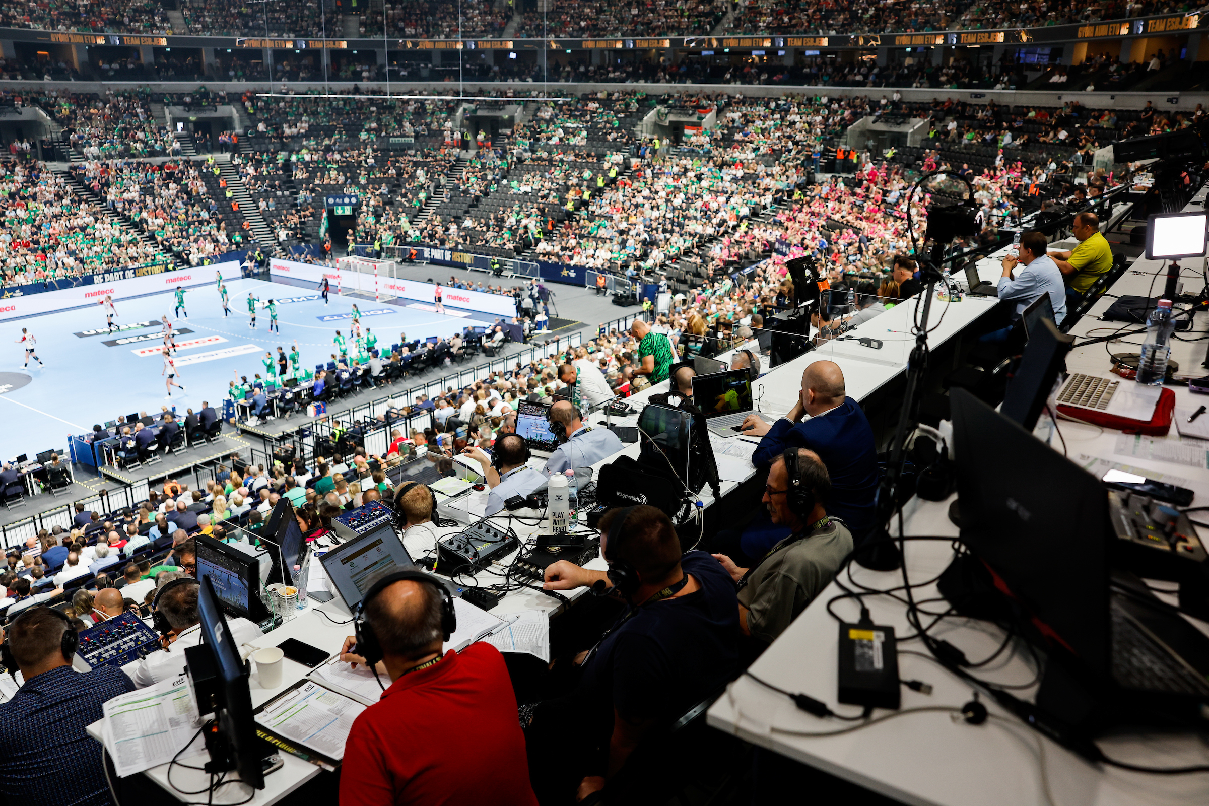 Media accreditation opens for final club events